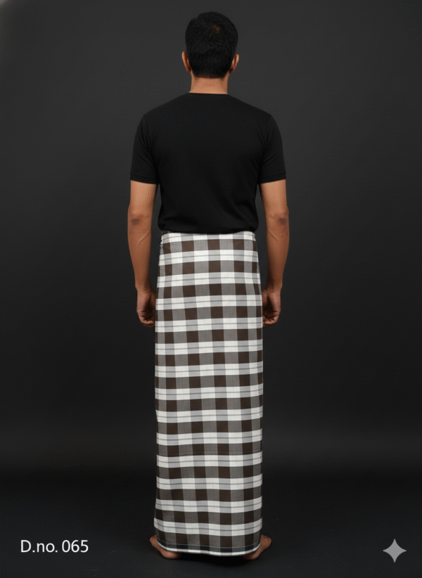 Men's Classic Plaid Lungi - Brown & White Checkered Design