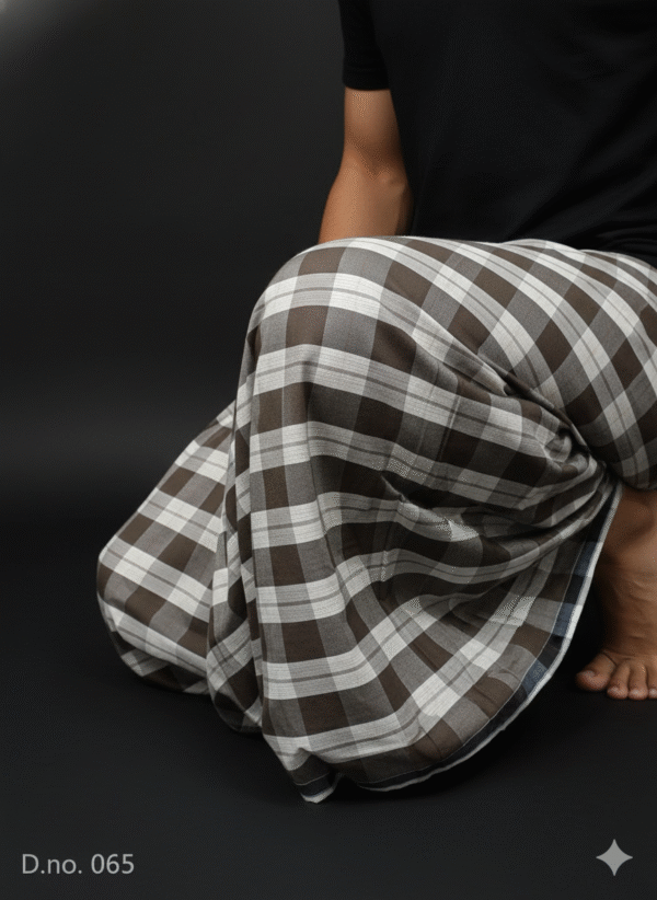 Men's Classic Plaid Lungi - Brown & White Checkered Design