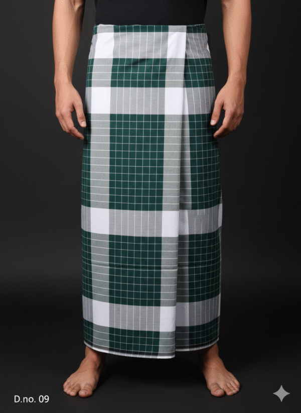 Men's Bold Plaid Lungi - High-Contrast Dark Green & White Check