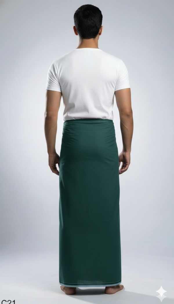 Men's Premium Cotton Lungi - Solid Emerald Green (2.25 Meters) - C21